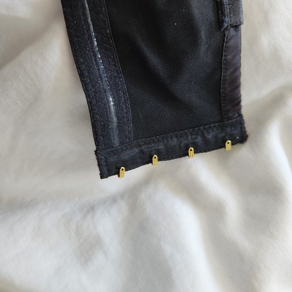 Ashley Graham ❤️🔥 halter bra 42DD - Picture 10 of 15